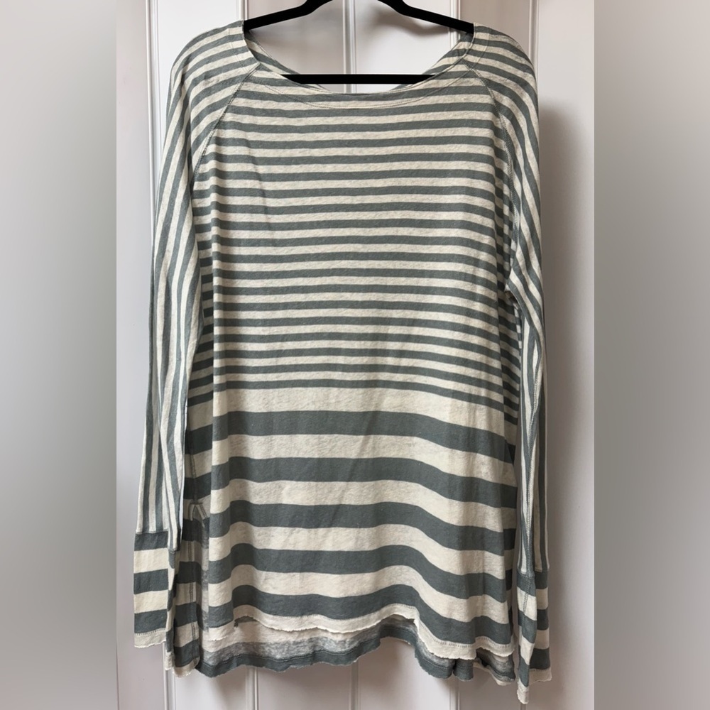 Free People Women’s Striped Crewneck Long Sleeve Raw Hem Tunic Top Size L